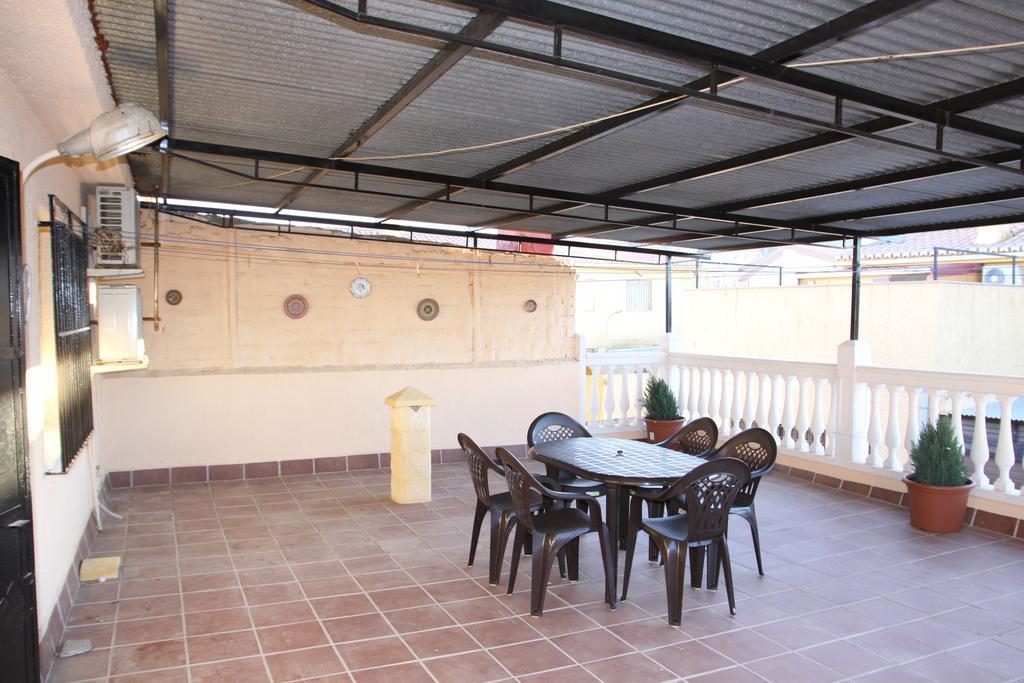 Casas Los Rosales กวาดิกซ์ ภายนอก รูปภาพ