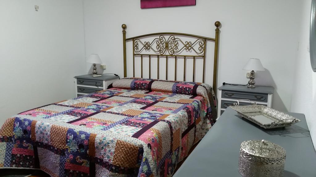 Casas Los Rosales กวาดิกซ์ ภายนอก รูปภาพ